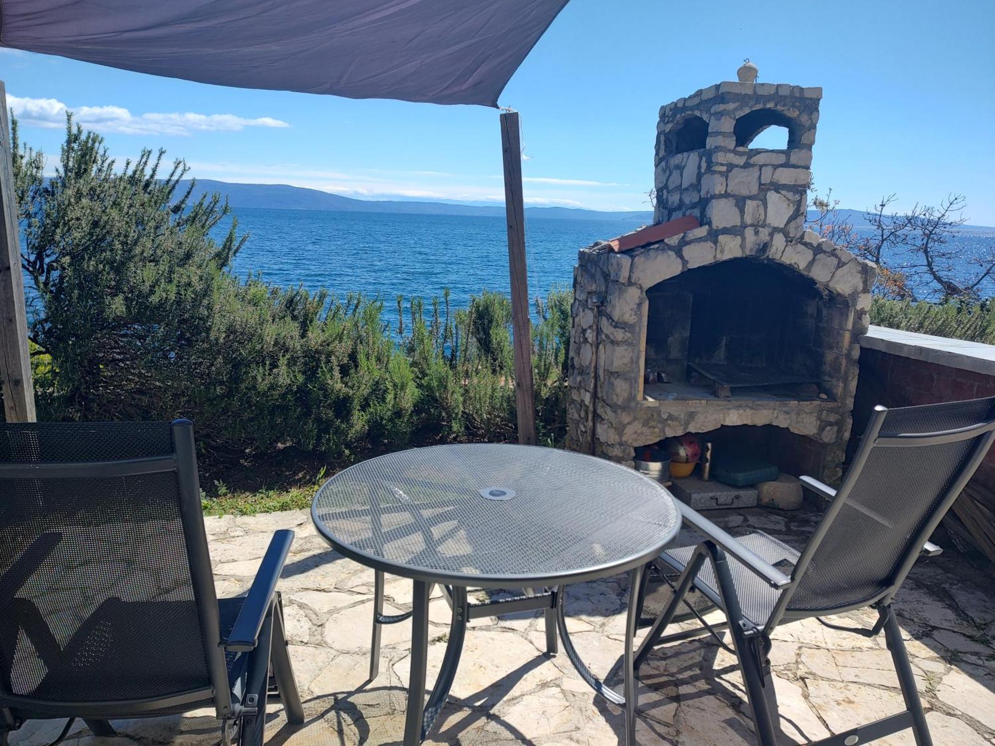 Apartment By The Sea- Santa Marina Raša المظهر الخارجي الصورة